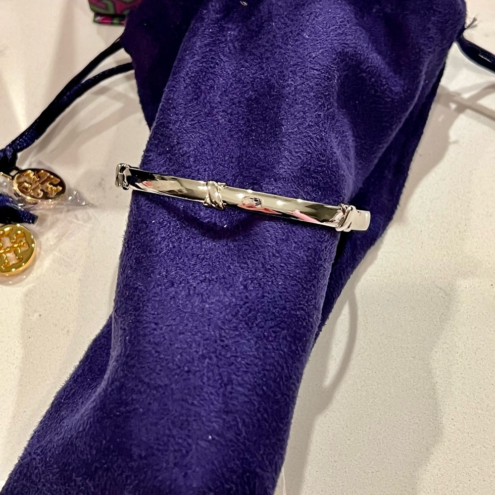 Tory Burch silver cuff NWT from a SFPFH